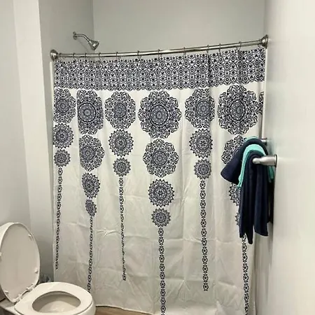 Private Bedroom Fountain Square - Shared Indianapolis Exterior photo