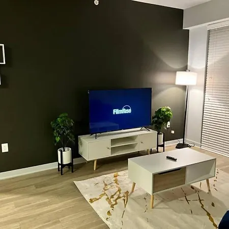 Private Bedroom Fountain Square - Shared Indianapolis Exterior photo